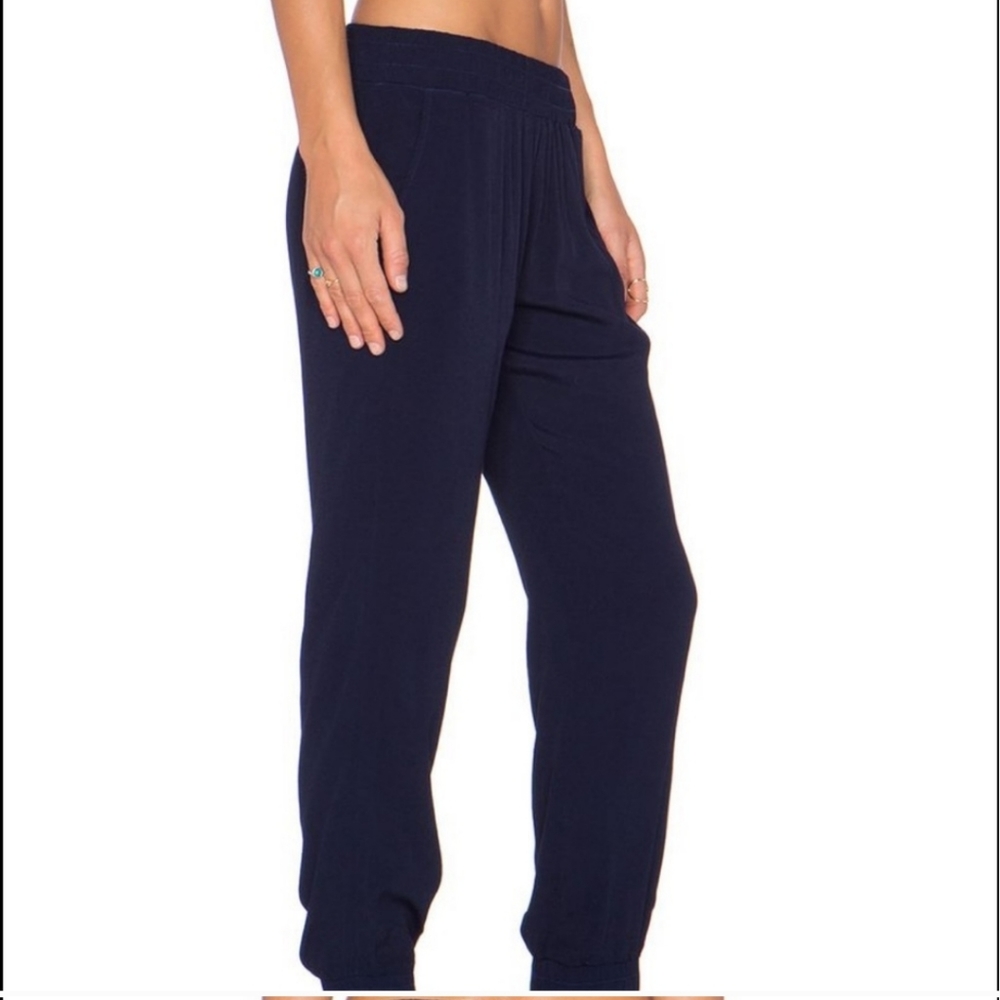 Monrow Navy Skinny Joggers